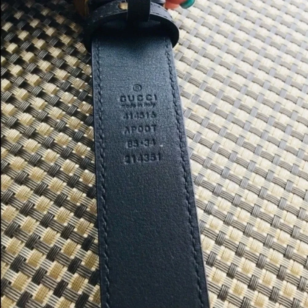 Women’s Gucci Double G Buckle Black Leather Belt size 85 - Picture 2 of 2